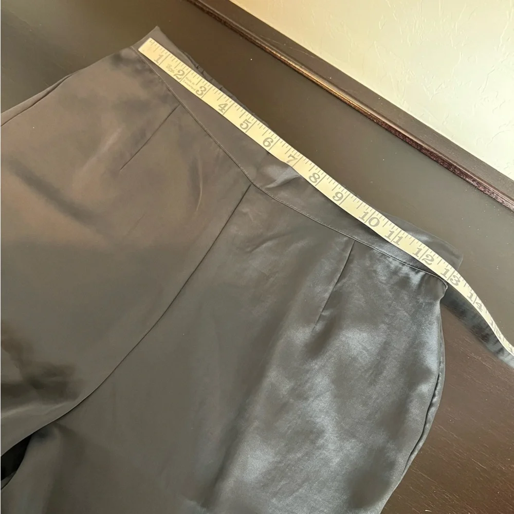 Victoria’s Secret grey lacy satin lounge pants, lightweight, highwaist, size S